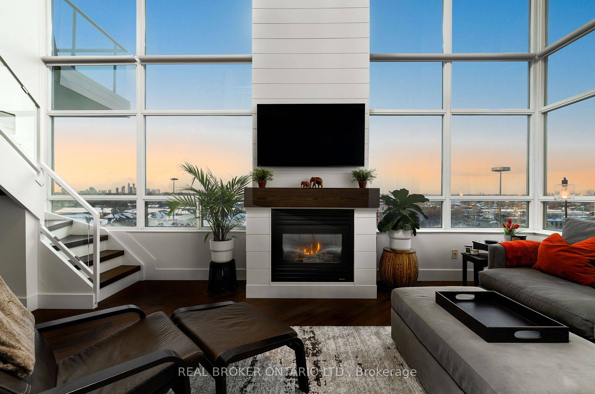 With almost 1400Sqft Loft Condo, 2 Bdrms Den, 2 Full Baths, 2 Car Parking, 3 Balconies, Spacious Locker On P1 !