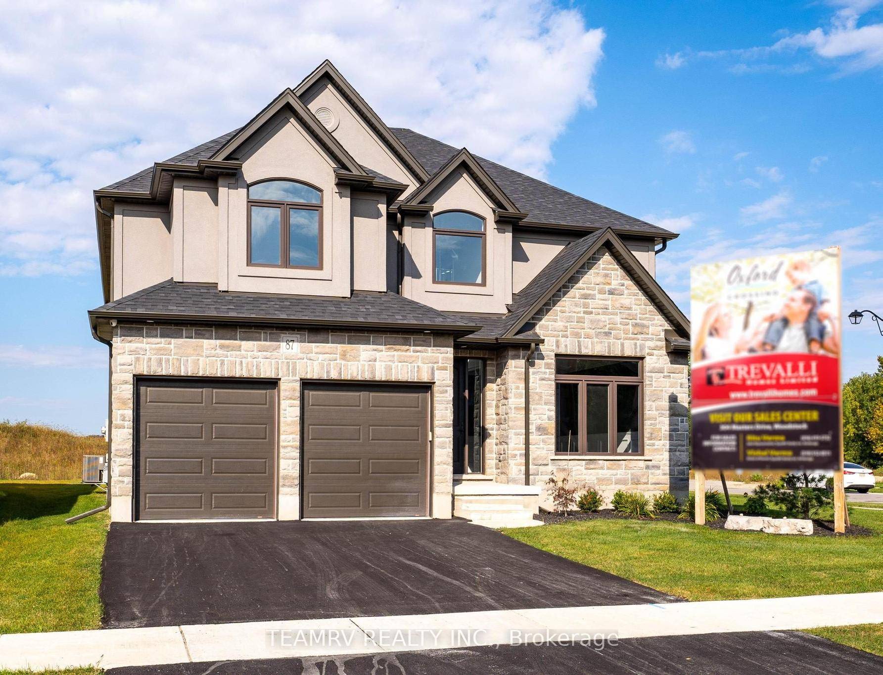 Builder's Model Home loaded with upgrades Mansfield Floor Plan 3148 Sq.