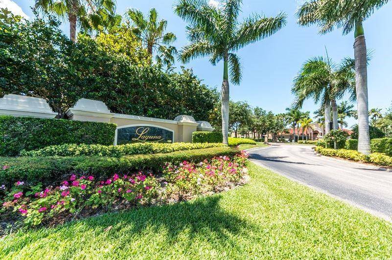 Fun Breezy Lakeside 2 BR 2 BA First Floor condo with gorgeous lake views, yours furnished or unfurnished.