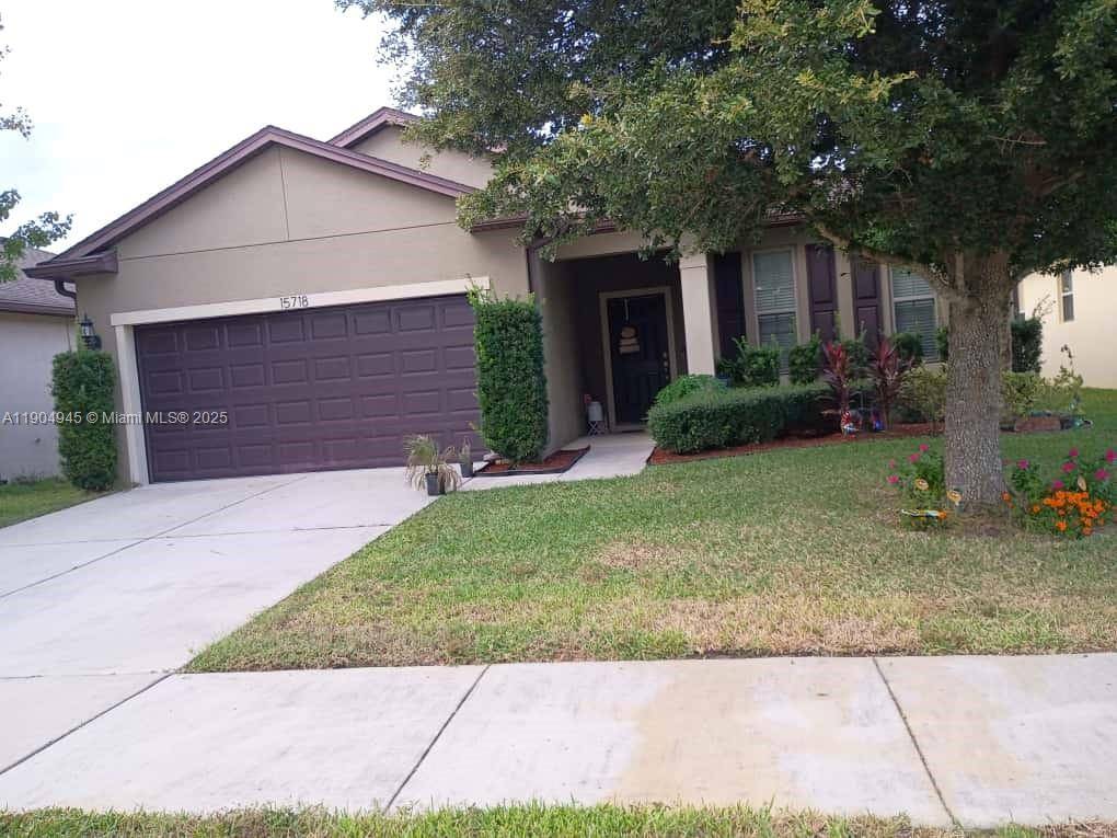 Dont miss out on this 4 bedroom home located in the Trillium subdivision minutes to the Suncoast Parkway.