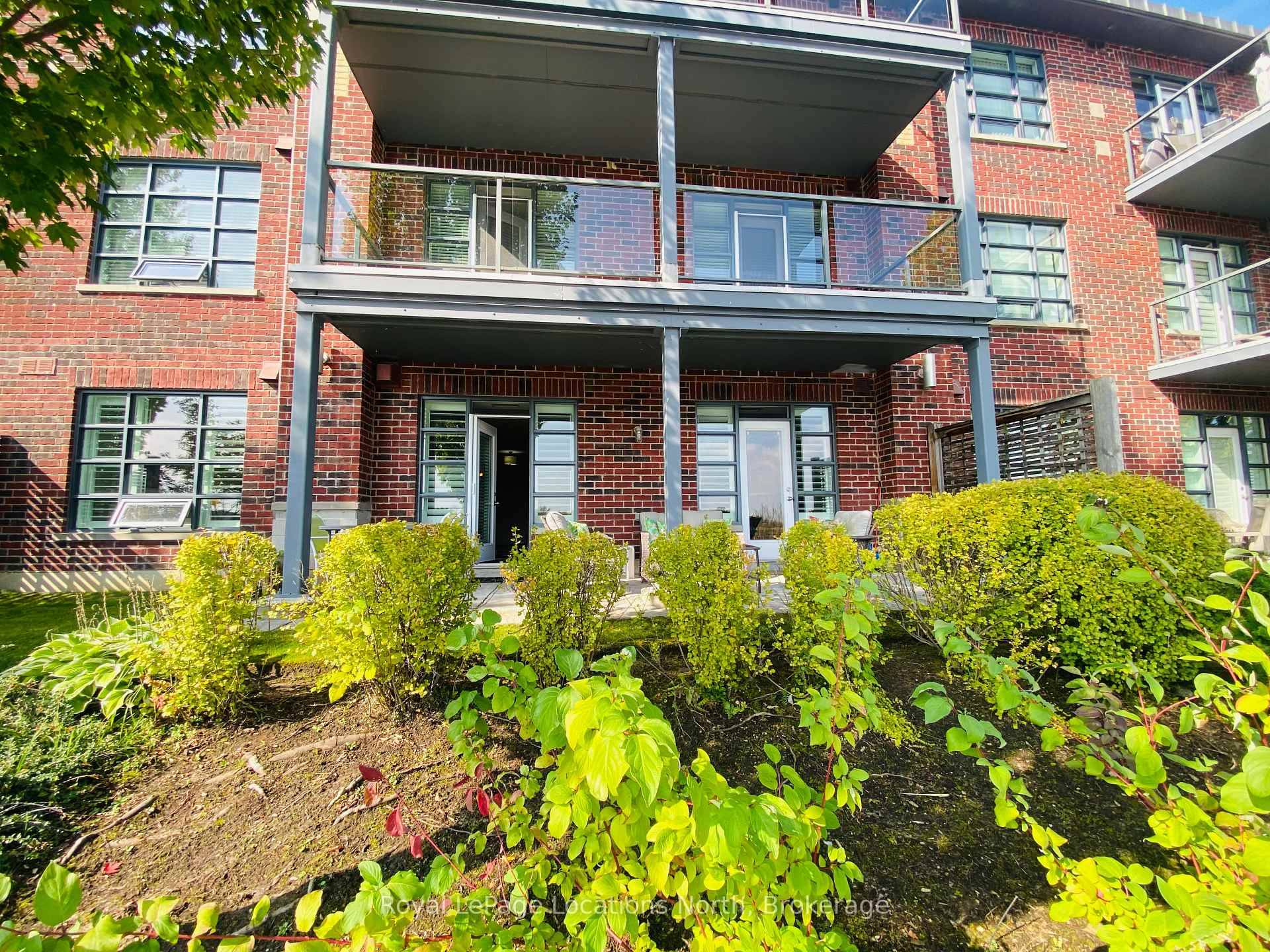 Seasonal Lease Welcome to this spacious one bedroom condo located in the prestigious sought after Shipyards development.