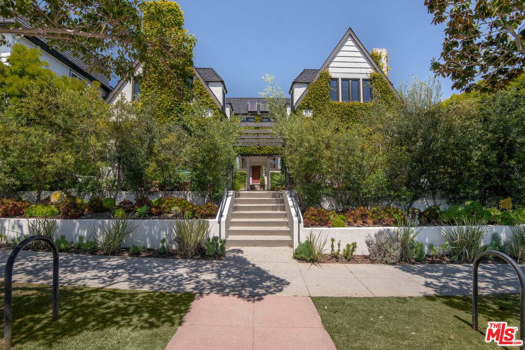 921 16th St 9BR Santa Monica La