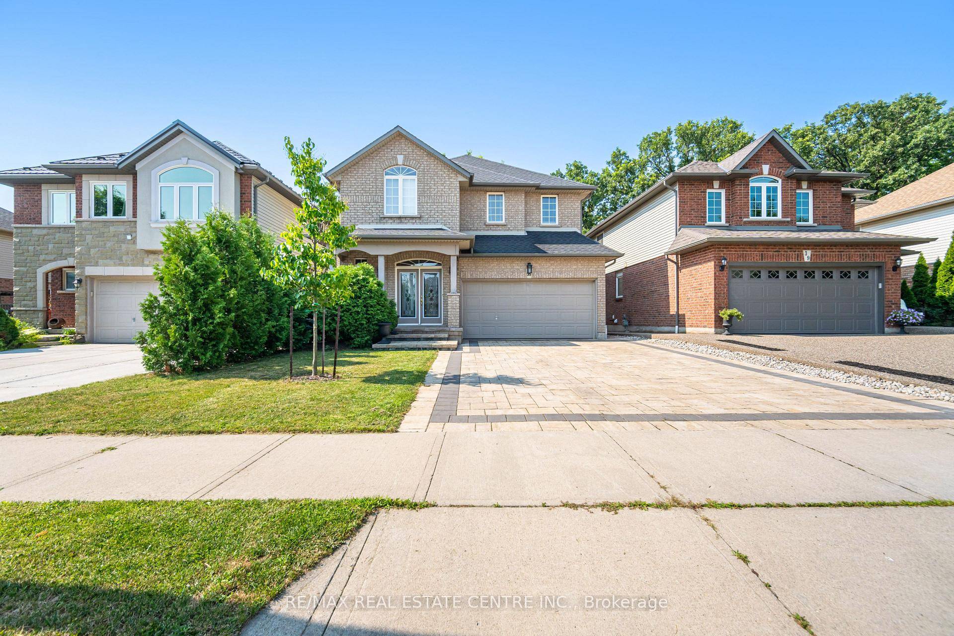 Welcome to 35 Pantano Drive a beautifully maintained all brick 4 2 bedroom, 3.