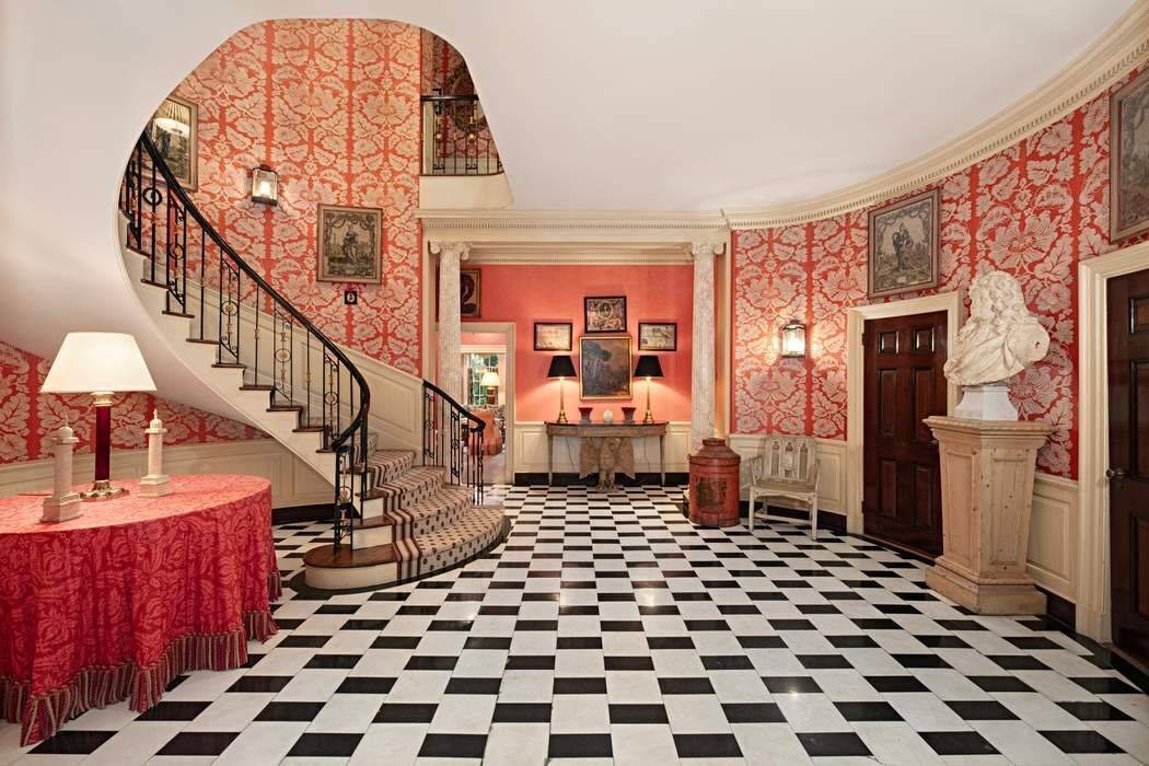 At 40 feet in width and with truly gracious proportions throughout, 121 East 65th Street is a four story red brick and limestone mansion and a superb example of Neo ...