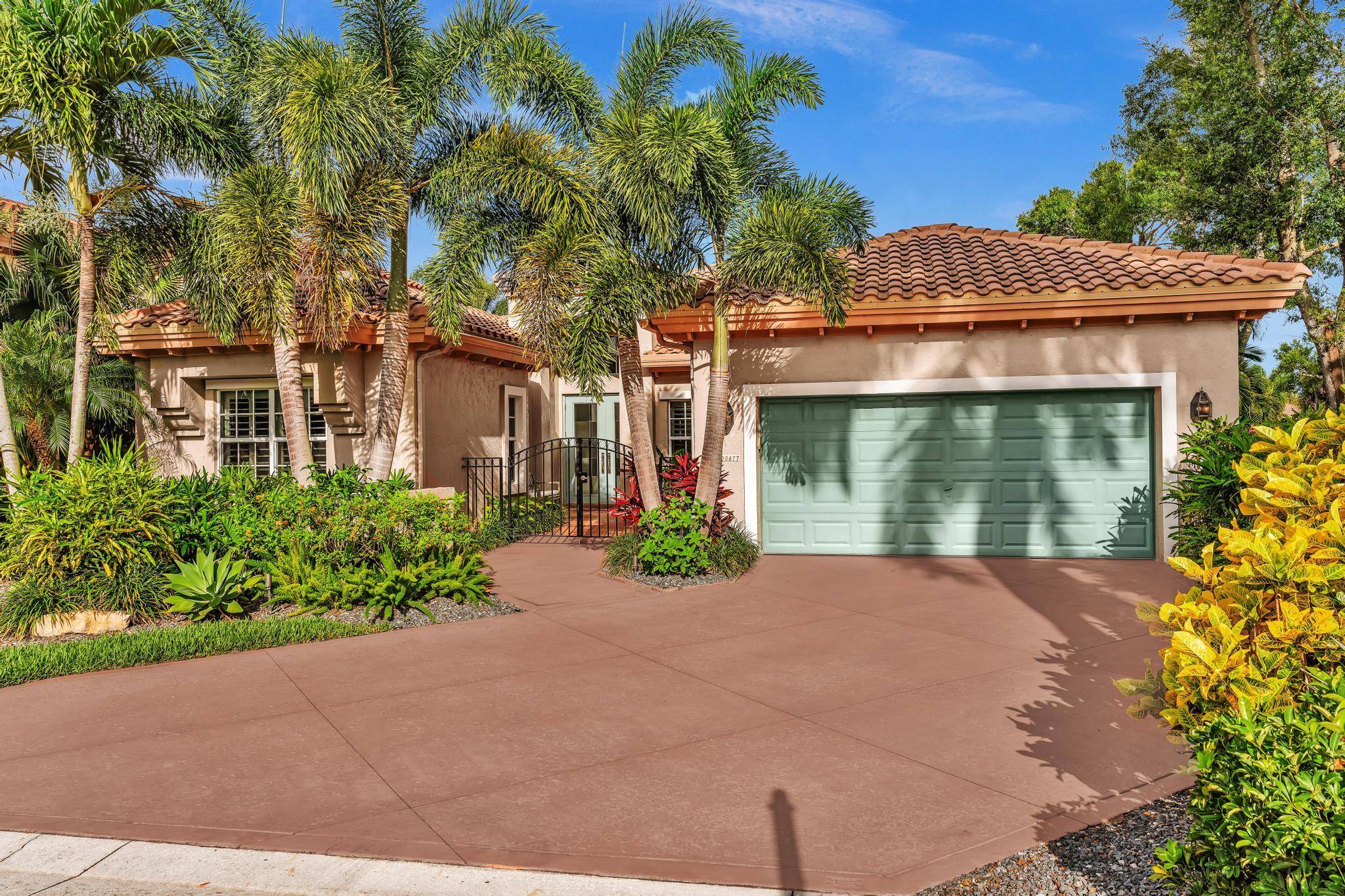 This beautiful home in sought after Santa Barbara is the one you have been looking for.