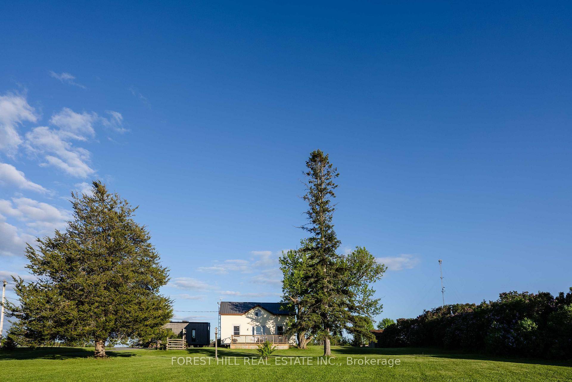 Looking for your slice of paradise in Prince Edward County ?