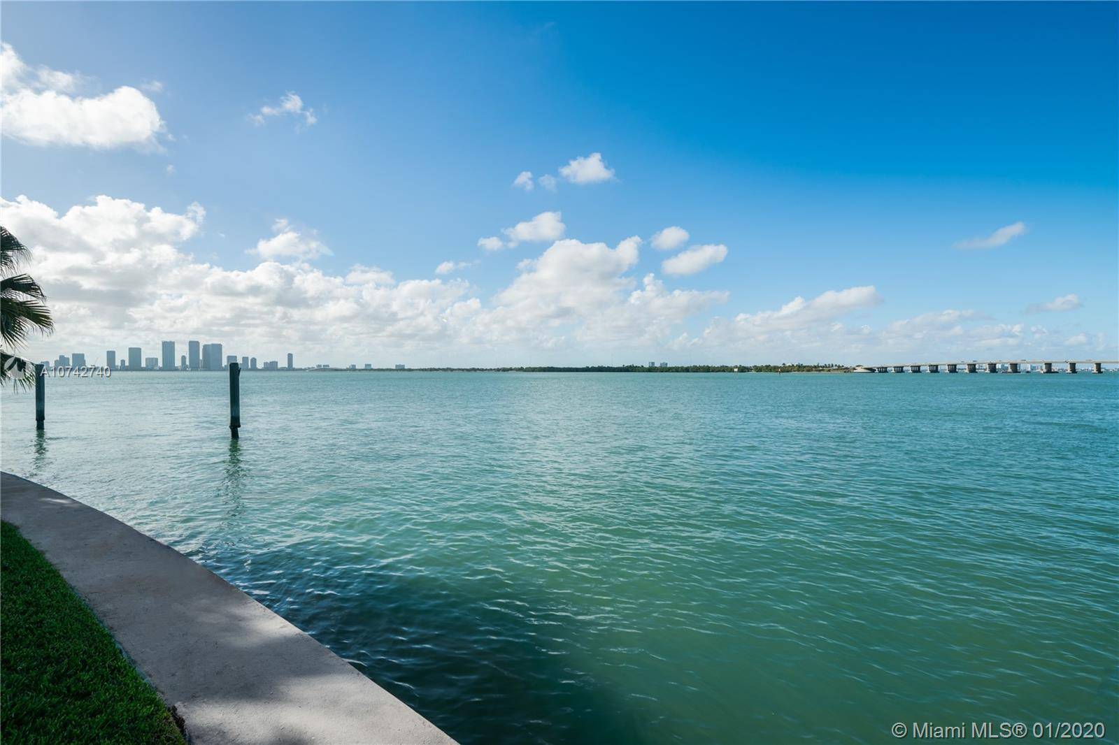 1835 W 27th St Residential Florida