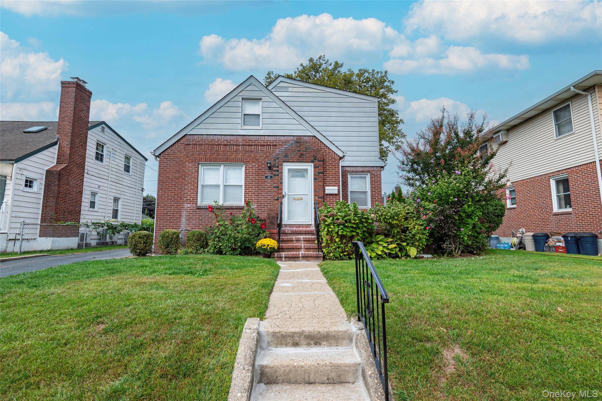 Zoned for top ranked Great Neck South schools a rare opportunity with buyer s choice between Great Neck South and New Hyde Park GCP School Districts via annual designation letter, ...