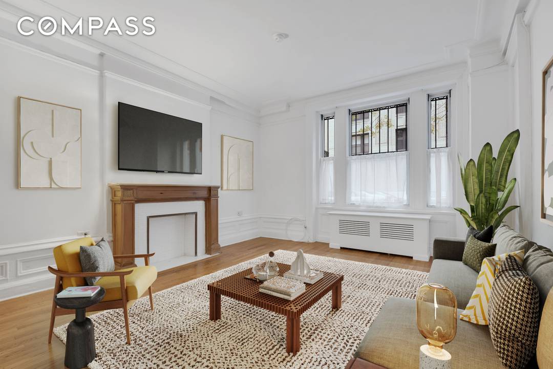 New to the market Convertible 2 Bedroom in a Pre War Condo High ceilings Decorative Fireplace Eat in Kitchen A rare opportunity to purchase a beautifully 1 bedroom apartment convertible ...