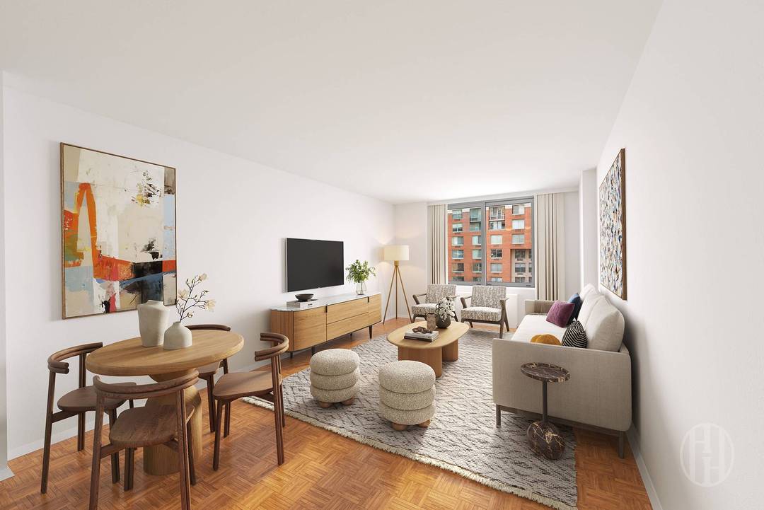 With open views of the Hudson River to the West, this freshly renovated, generously sized one bedroom apartment is superb.