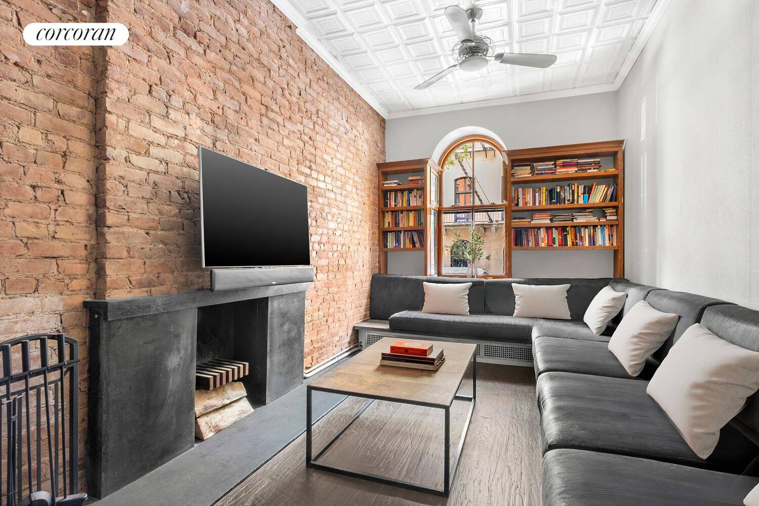 Step into the pages of Old New York with this enchanting turnkey one bedroom duplex apartment, tucked within a 19th century townhouse on East 17th Street one of Manhattan's most ...