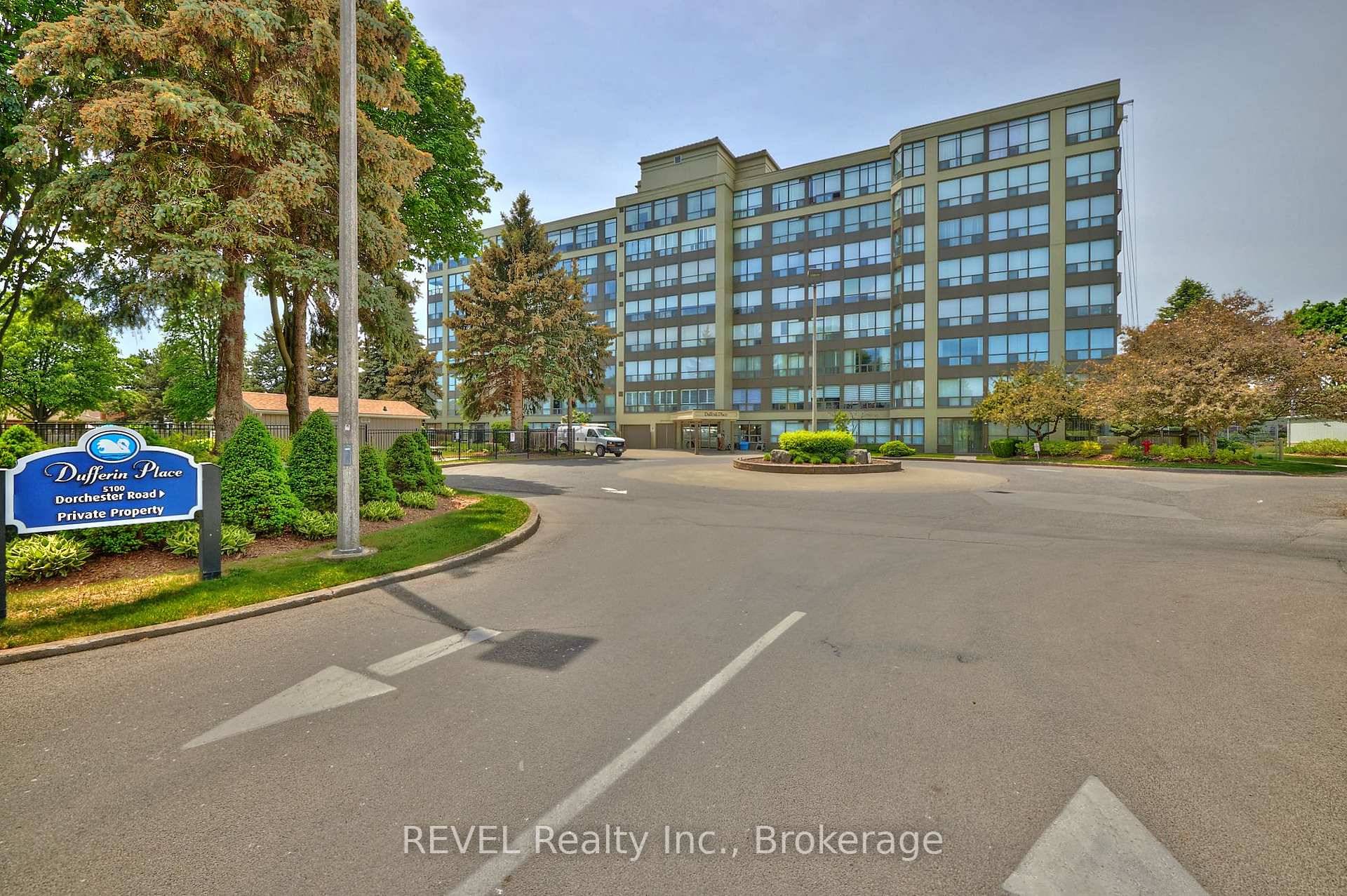 Ideally situated in a prime central location, this well maintained and secure condominium building offers convenient access to the QEW, major thoroughfares, shops, churches, restaurants, public transit, and even a ...