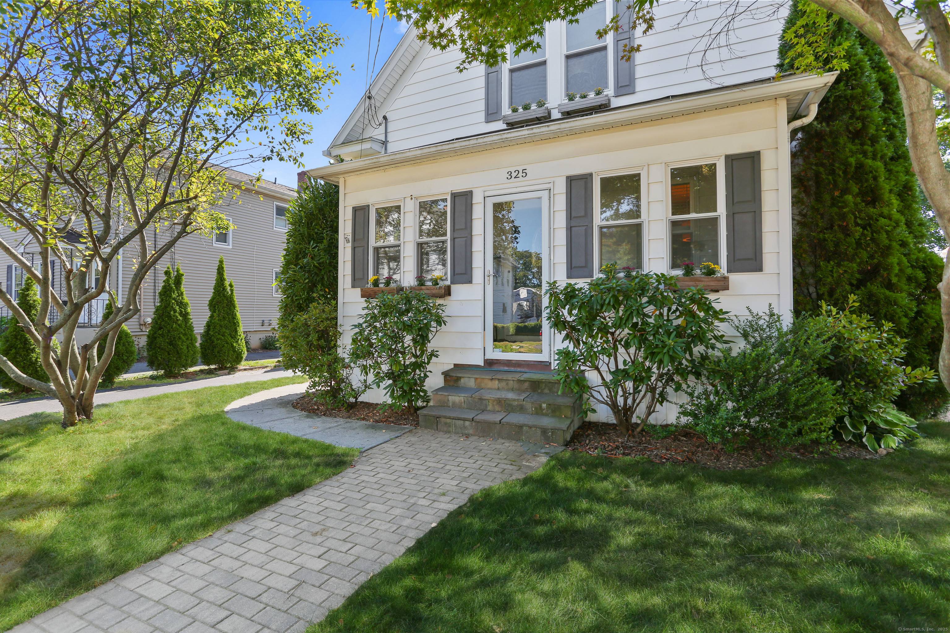 This quaint, timeless, and move in ready 3 to 4 bedroom Stratfield Colonial awaits its next owner !