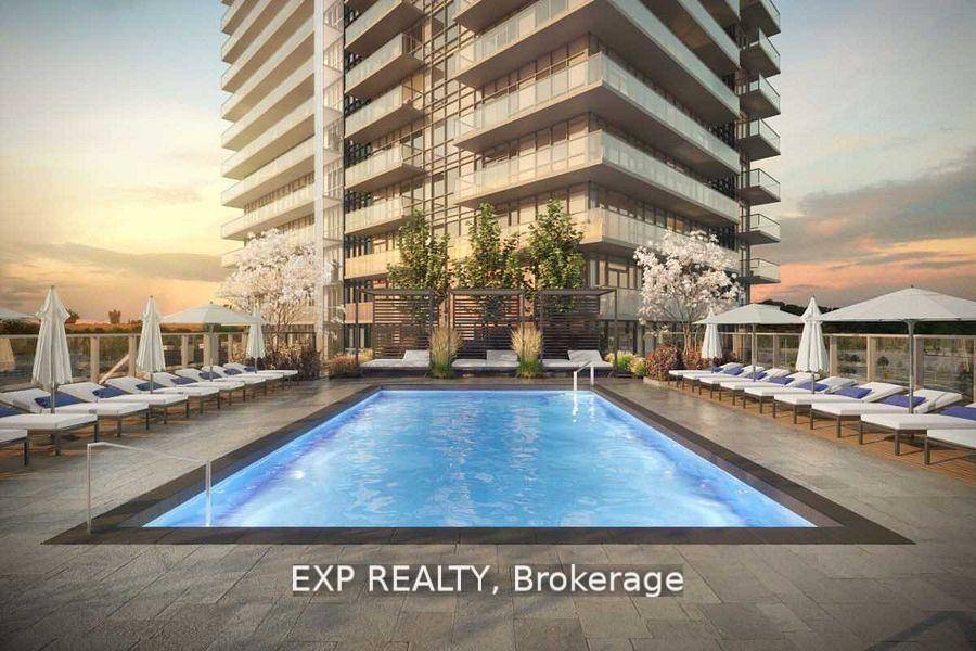 Gorgeous 2 Bedroom Plus Den And 2 Baths Condo In Highly Sought After Central Erin Mills.
