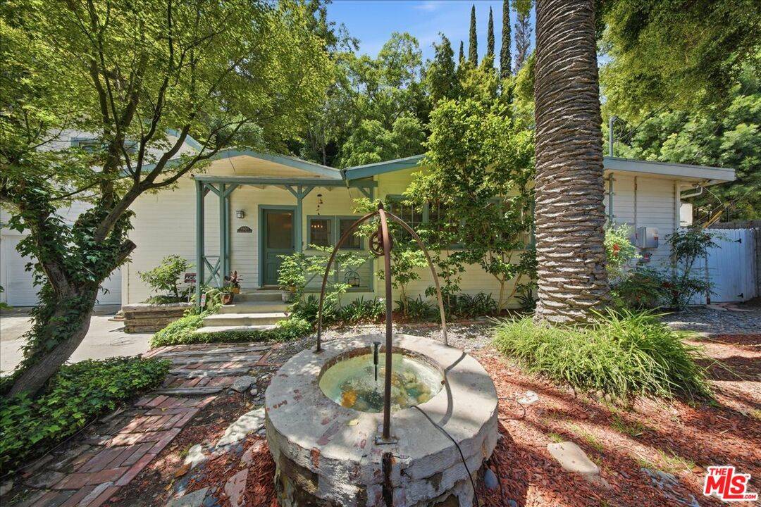 1551  N Beverly Glen Blvd 3BR Bel Air La