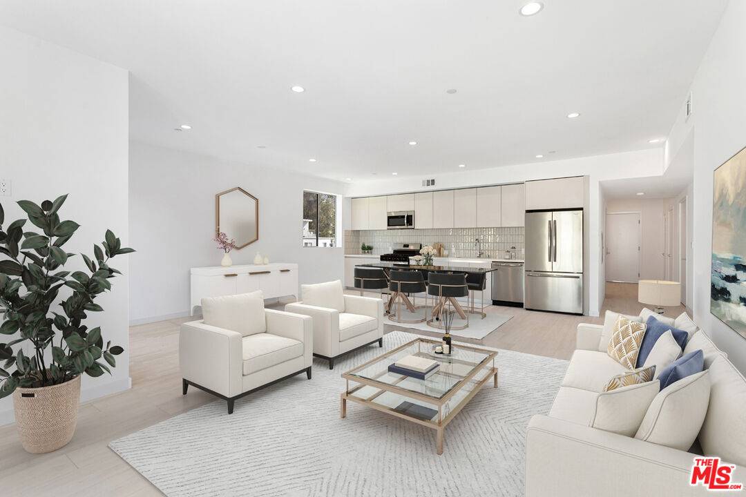 11620 Chenault St 3BR Brentwood La