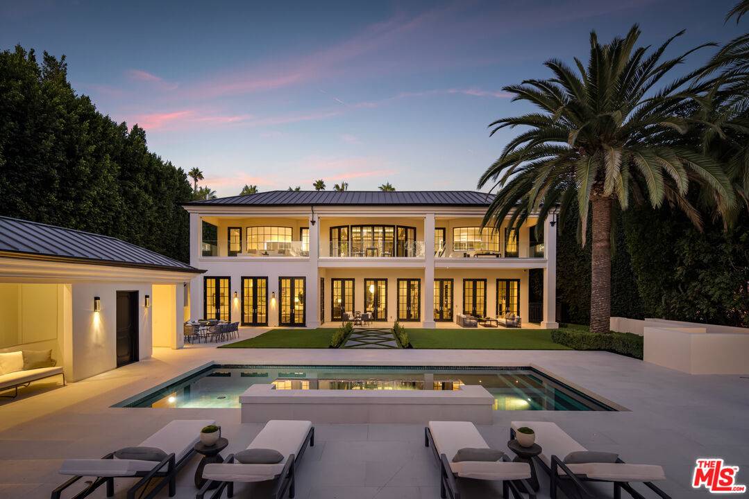 917 N Crescent Dr 6BR Beverly Hills Post Office | B.H.P.O. La