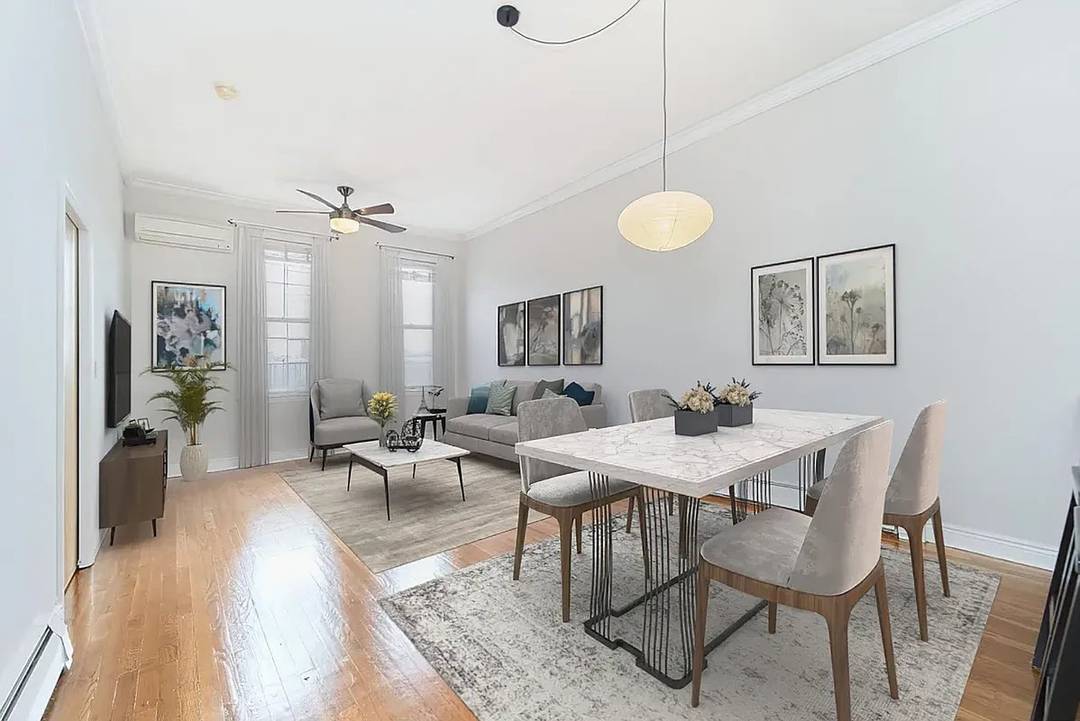 Listing Broker Living New York Contact Directly For AccessPENTHOUSE PRIVATE ROOF DECK MONTROSE FLATS RESIDENCE 4B Bright, South FacingKing Sized BedroomPrivate Roof Deck 1 flight up Renovated Kitchen w Breakfast ...