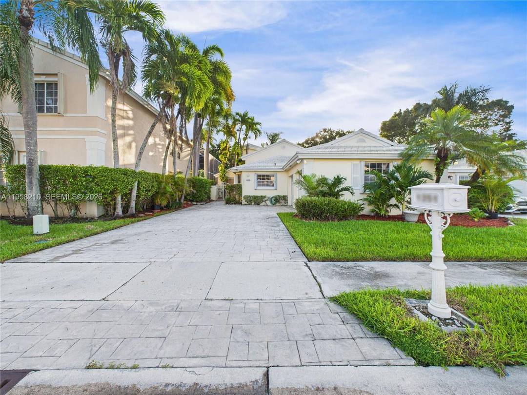 Make this beautiful home yours and have a golf course in your backyard !