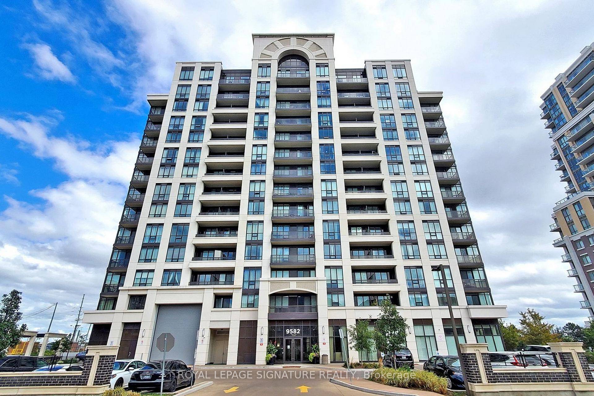 Spacious 1 bedroom suite with parking amp ; large balcony at Art House Condos !