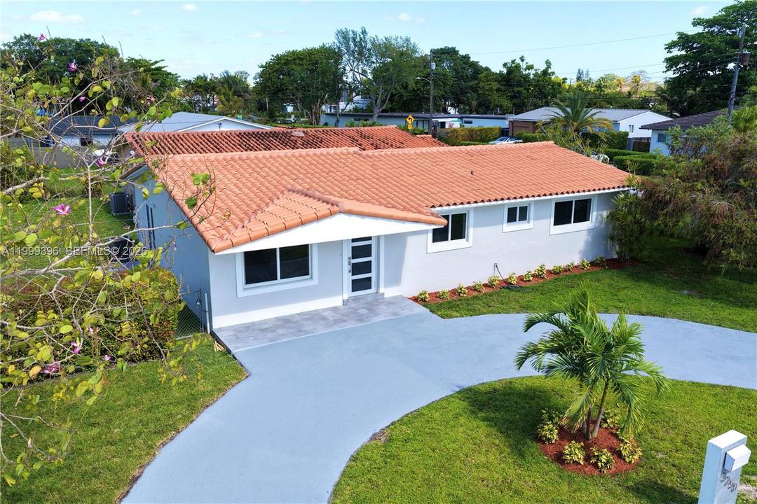 Prime location in the highly desirable Waterways neighborhood !