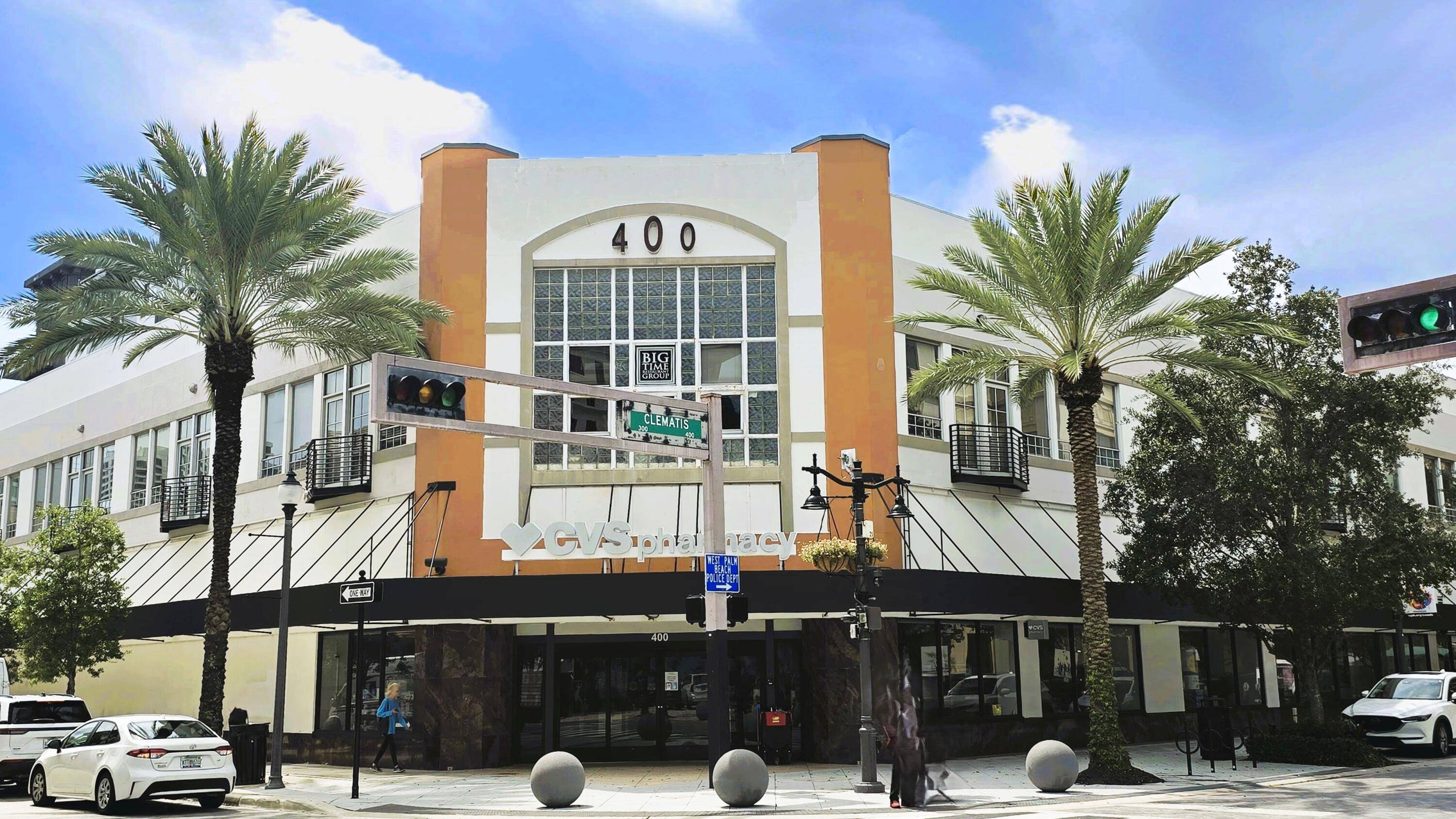Position your business at the center of it all with Suite 207 at 400 Clematis Street a modern, flexible office space located in the vibrant heart of Downtown West Palm ...