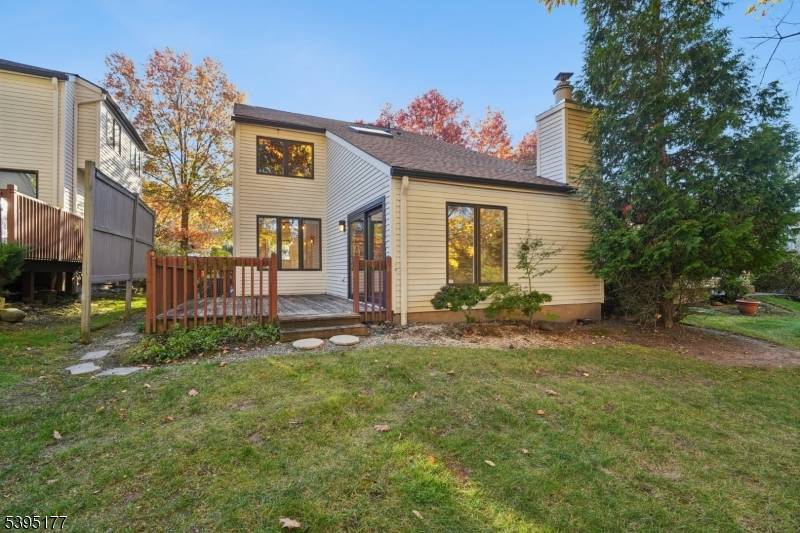 THE PERFECT RENTAL ! NEWLY RENOVATED with PRIVATE Outdoor Space coupled with Maintenance Free EASY Living !