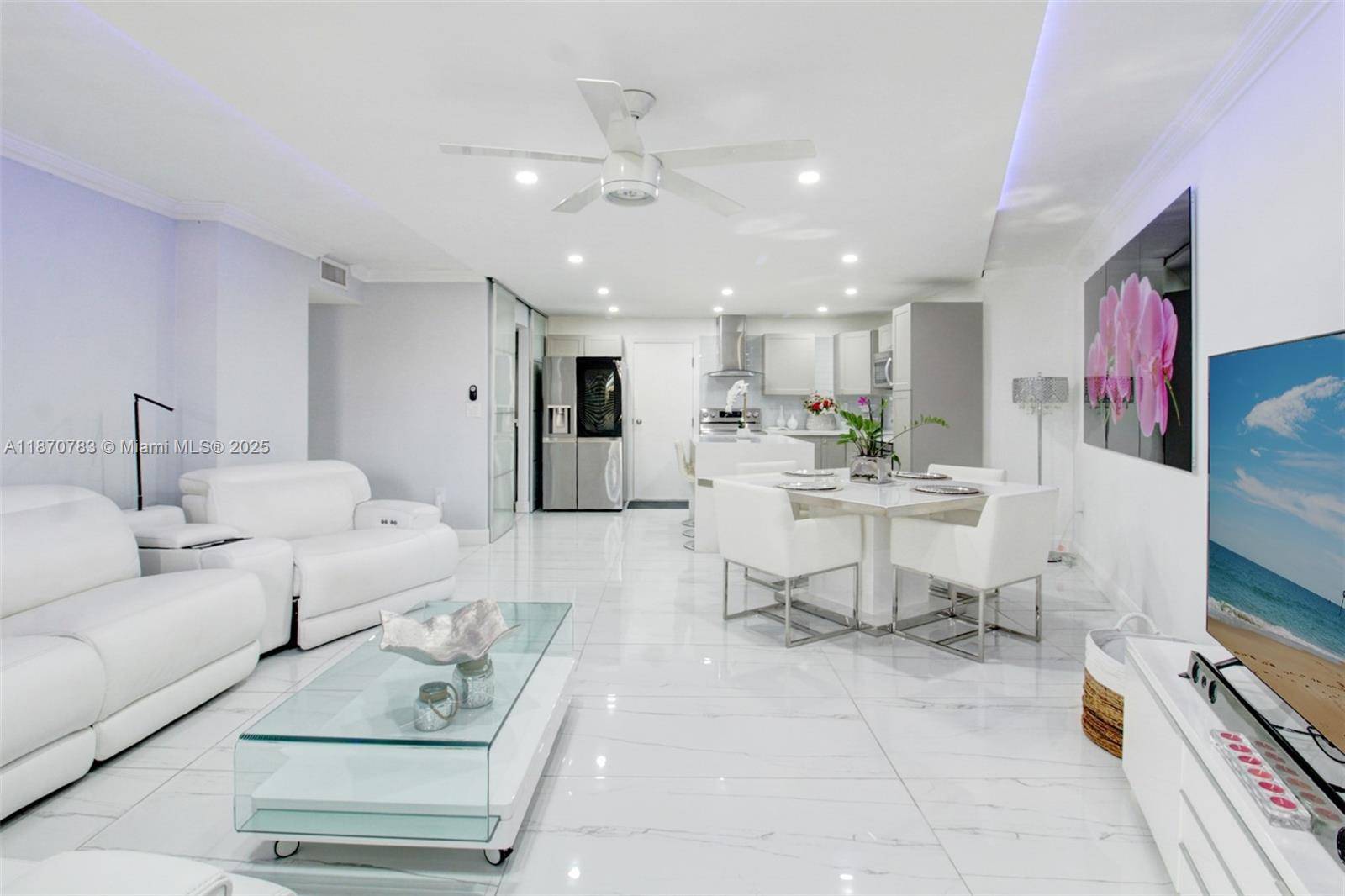 This is a unique opportunity to own a stunning and spacious 2 bedroom 2 bathroom apartment on the first floor.