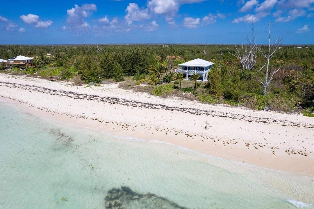 BEACHFRONT HOME Single Family Home Grand-Bahama-Freeport
