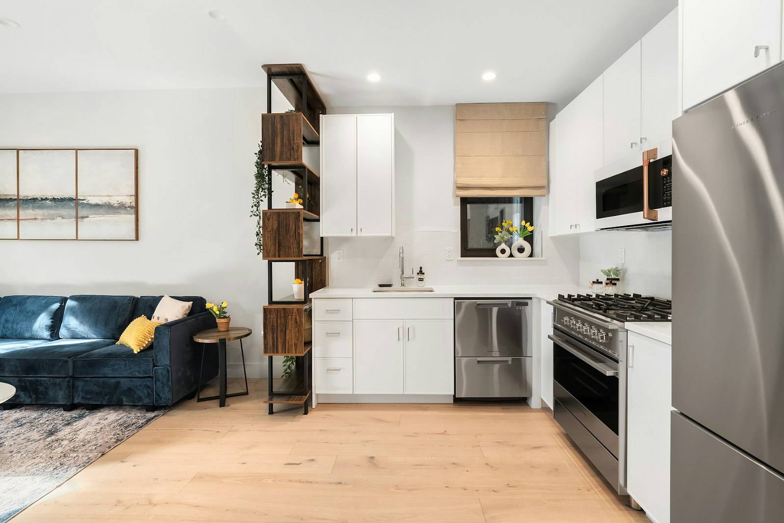 Incredible space, and a functional layout combine to create the perfect sanctuary in the city.