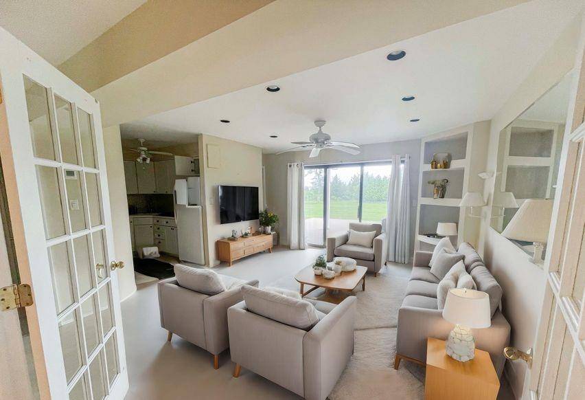 Looking for the perfect weekend escape or summer retreat ?