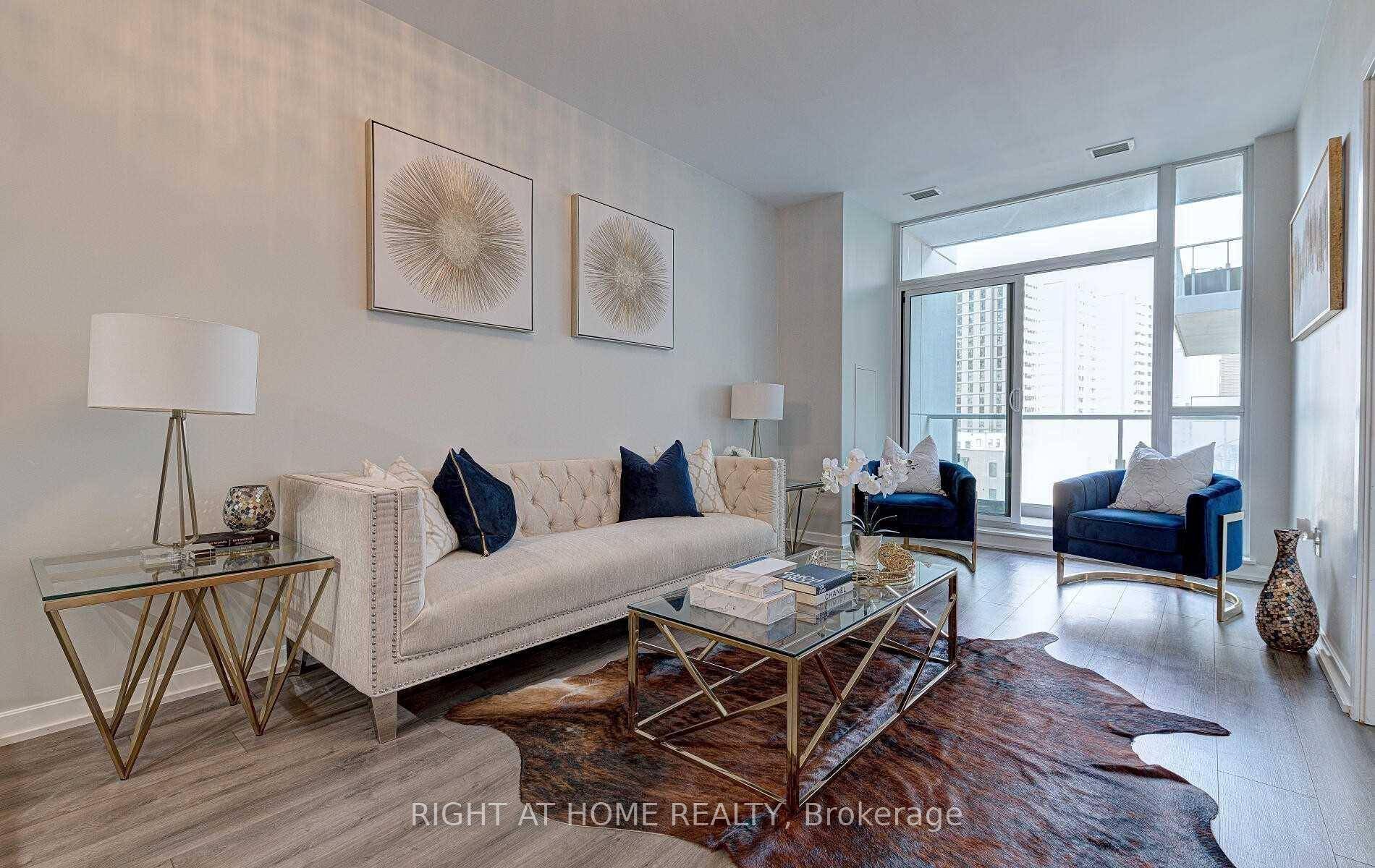 Welcome to Suite 404 at 62 Forest Manor Rd, a bright, stylish unit in a modern building.