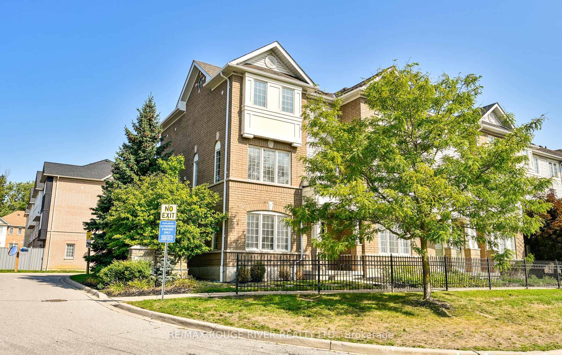 Welcome to 20 1790 Finch Ave, Pickering.