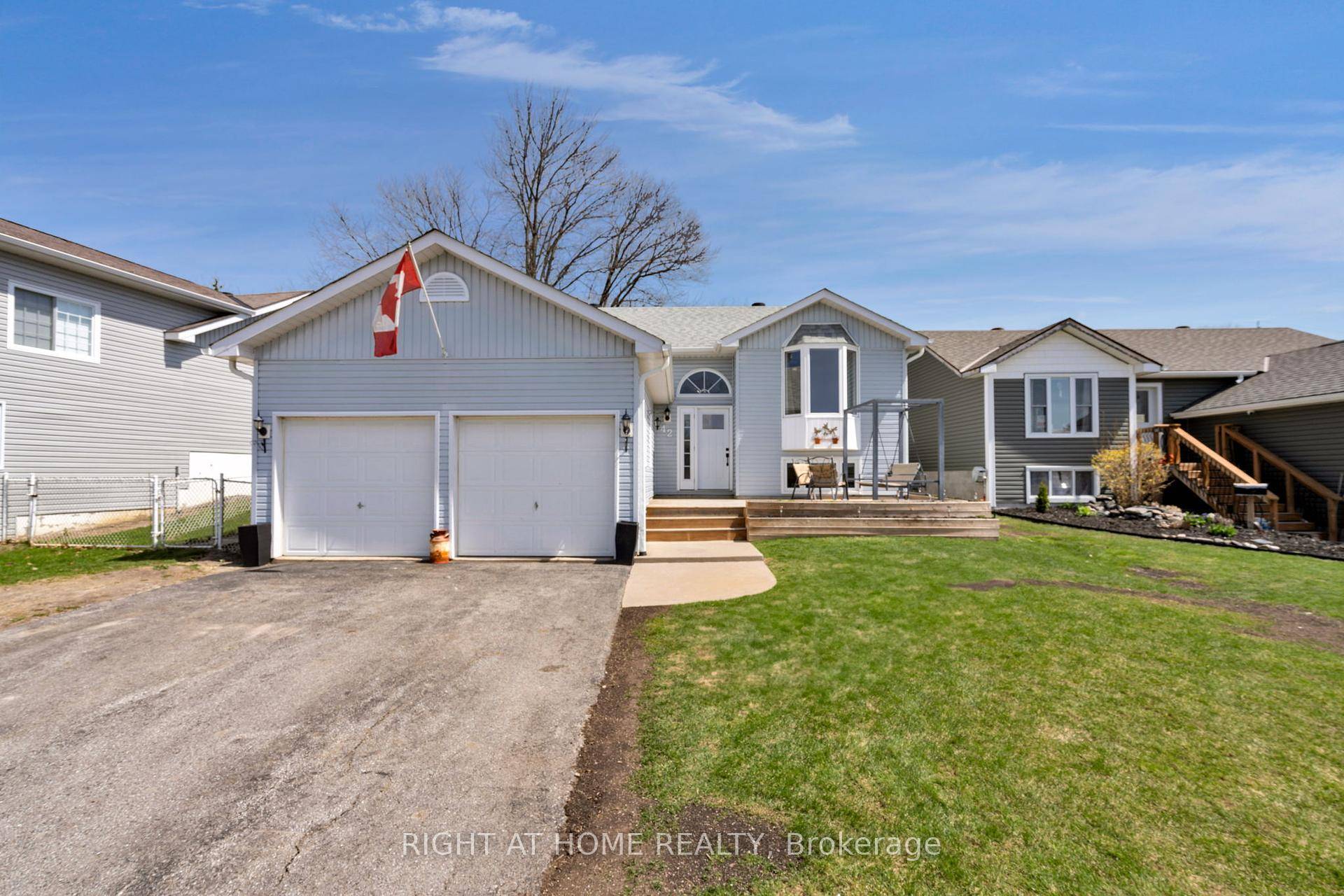 Welcome to 42 Byrnes Crescent, in Penetanguishene.