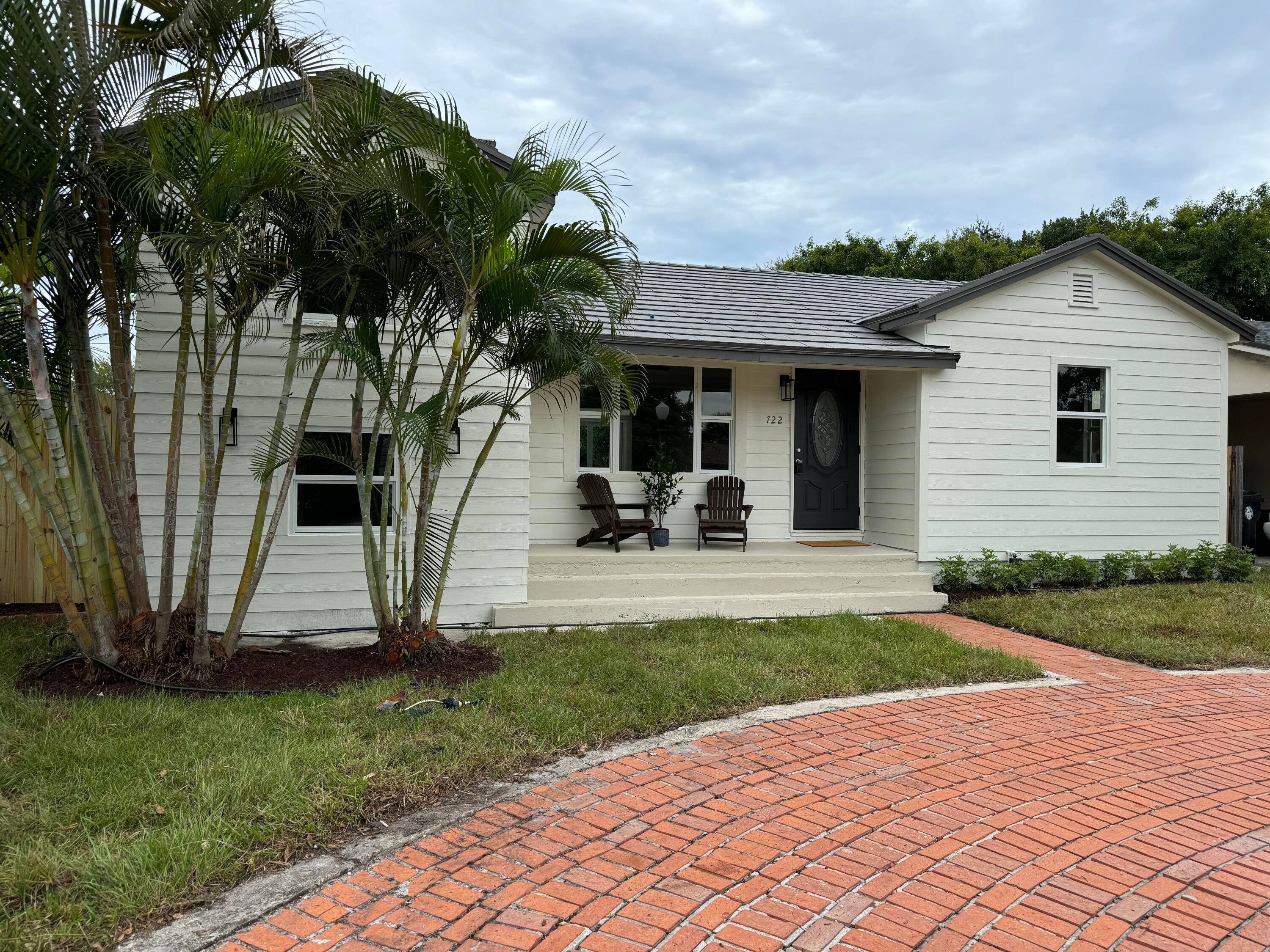 Price Reduction to SELL or RENT Immediately !