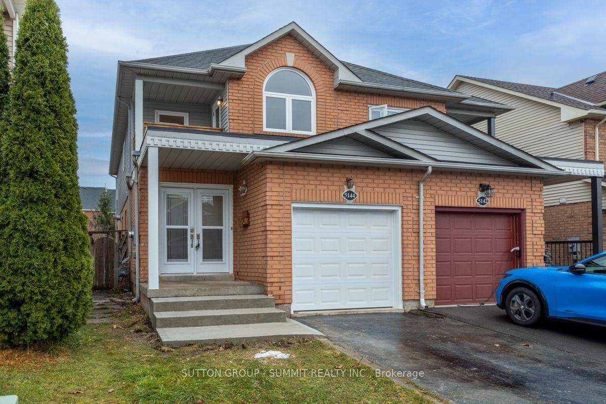 Over 1700 square feet plus finished basement !