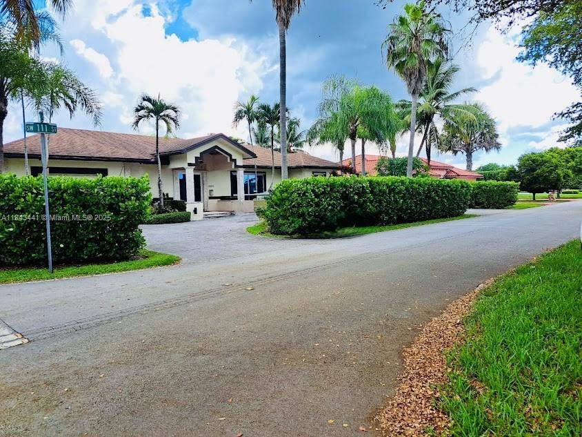 SINGLE FAMILY HOME 3, 180 SQFT WITH 5 BEDS, 4 BATHS, HALF BATH, 15, 933 SQFT CORNER LOT, SPACE TO PARK A BOAT ON CONCRETE, CONCRETE SLAB WITH POWER FOR ...