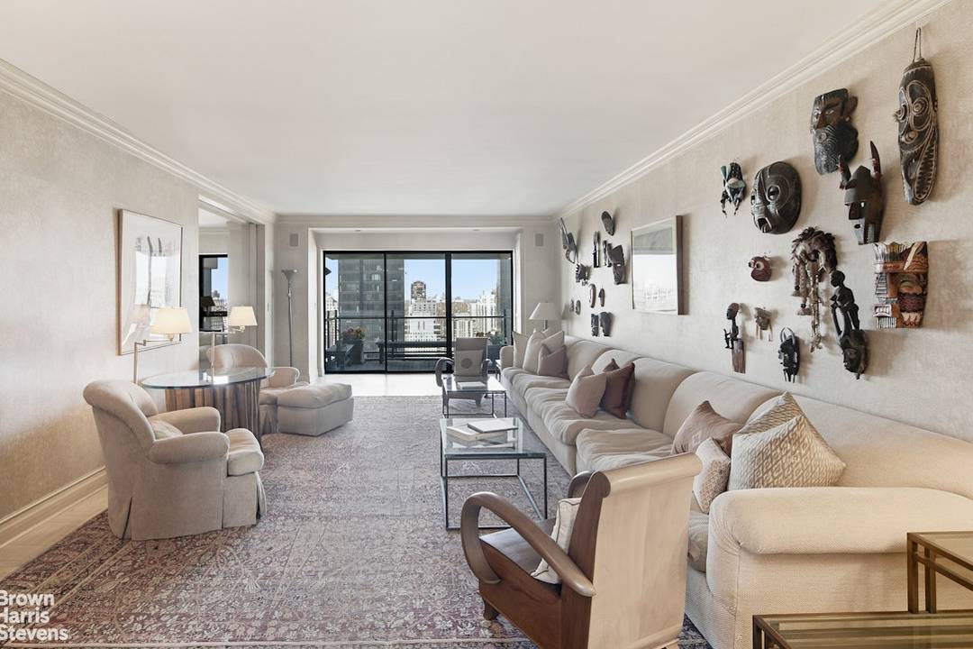 Welcome to this stunning 7 room oasis nestled in the heart of Sutton Place at 425 East 58th Street, Unit 35E.