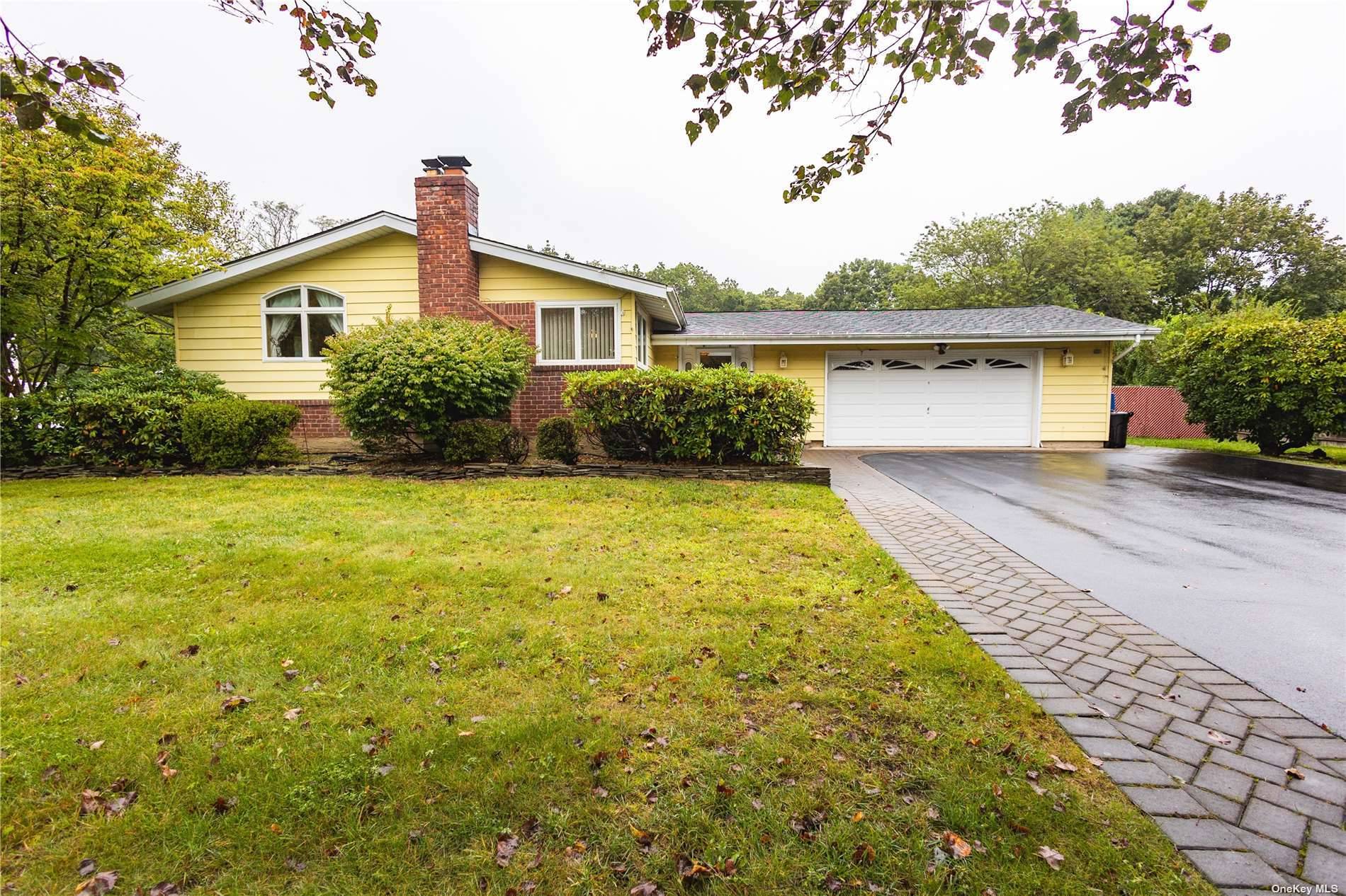 The perfect Dix Hills ranch has hit the market !