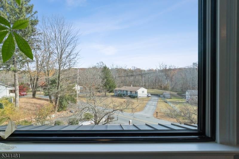 Beautifull updated Colonial with modern finishes and open layout.