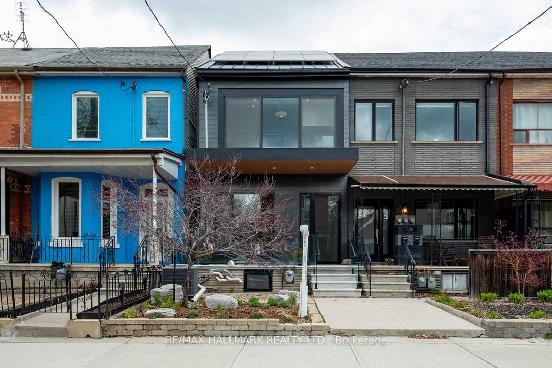 Fully renovated in 2023, architecturally designed home by Vanessa Fong seamlessly blends modern minimalism with advanced functionality.