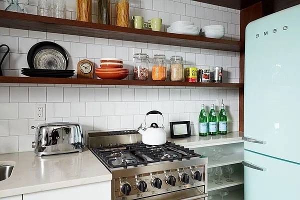 Duplex Layout two levels more space, more privacy, more you 3 True Bedrooms stretch out, share with roommates, or create your dream studio office Exposed Brick cozy, classic, and just ...
