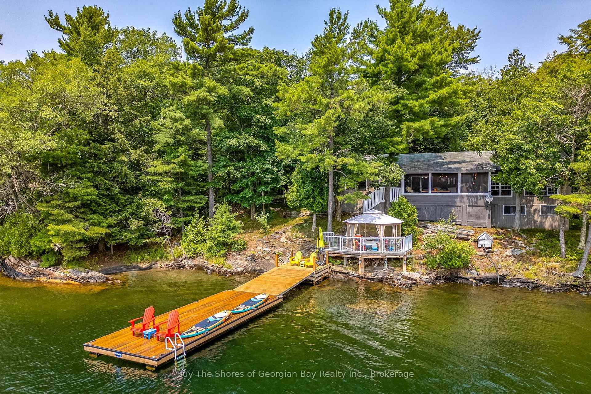 This stunning Georgian Bay waterfront cottage has 5 bedrooms and 2 bathrooms.