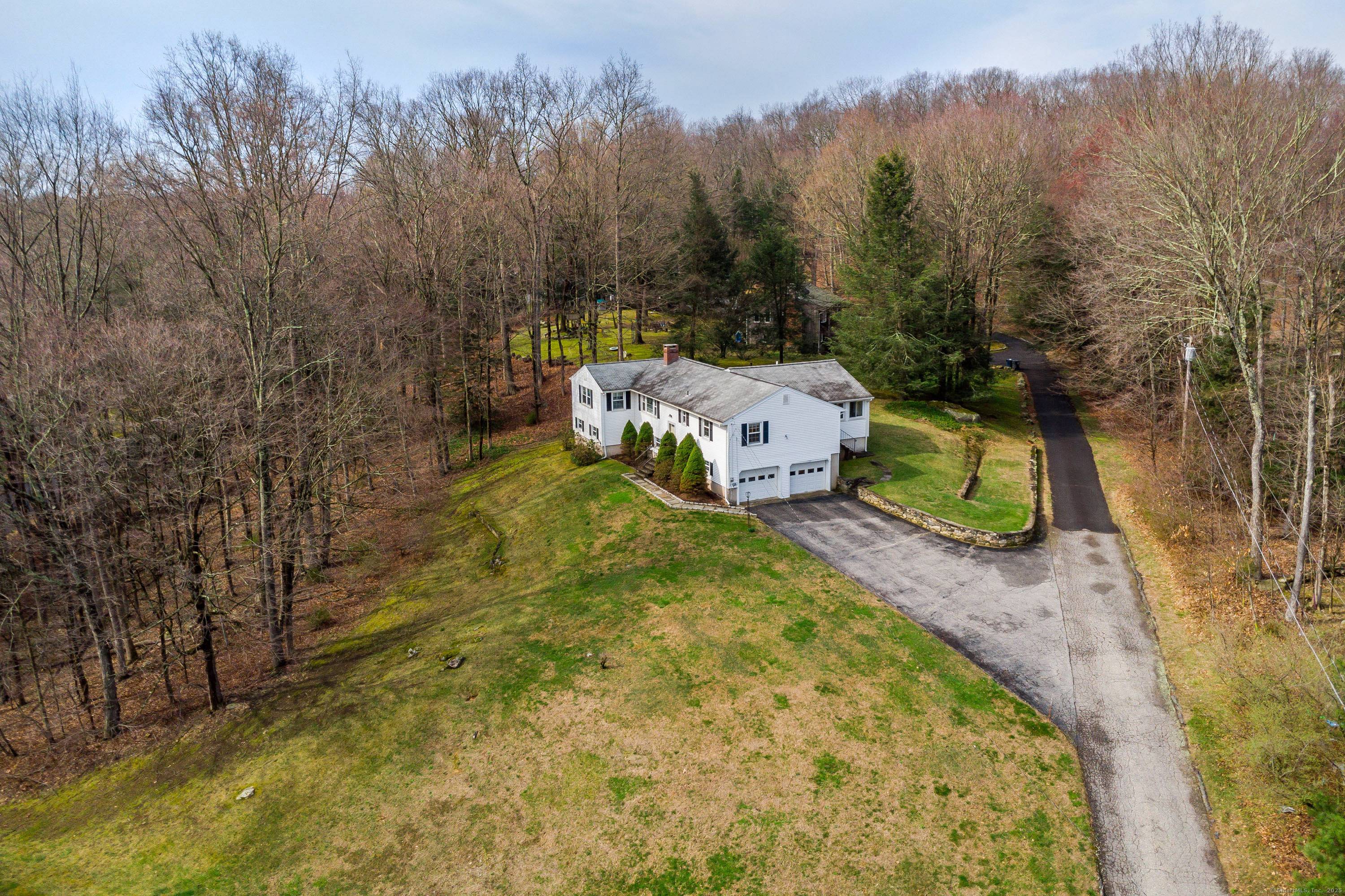 Don't miss your opportunity to own this beautifully maintained home in a prime commuting area.