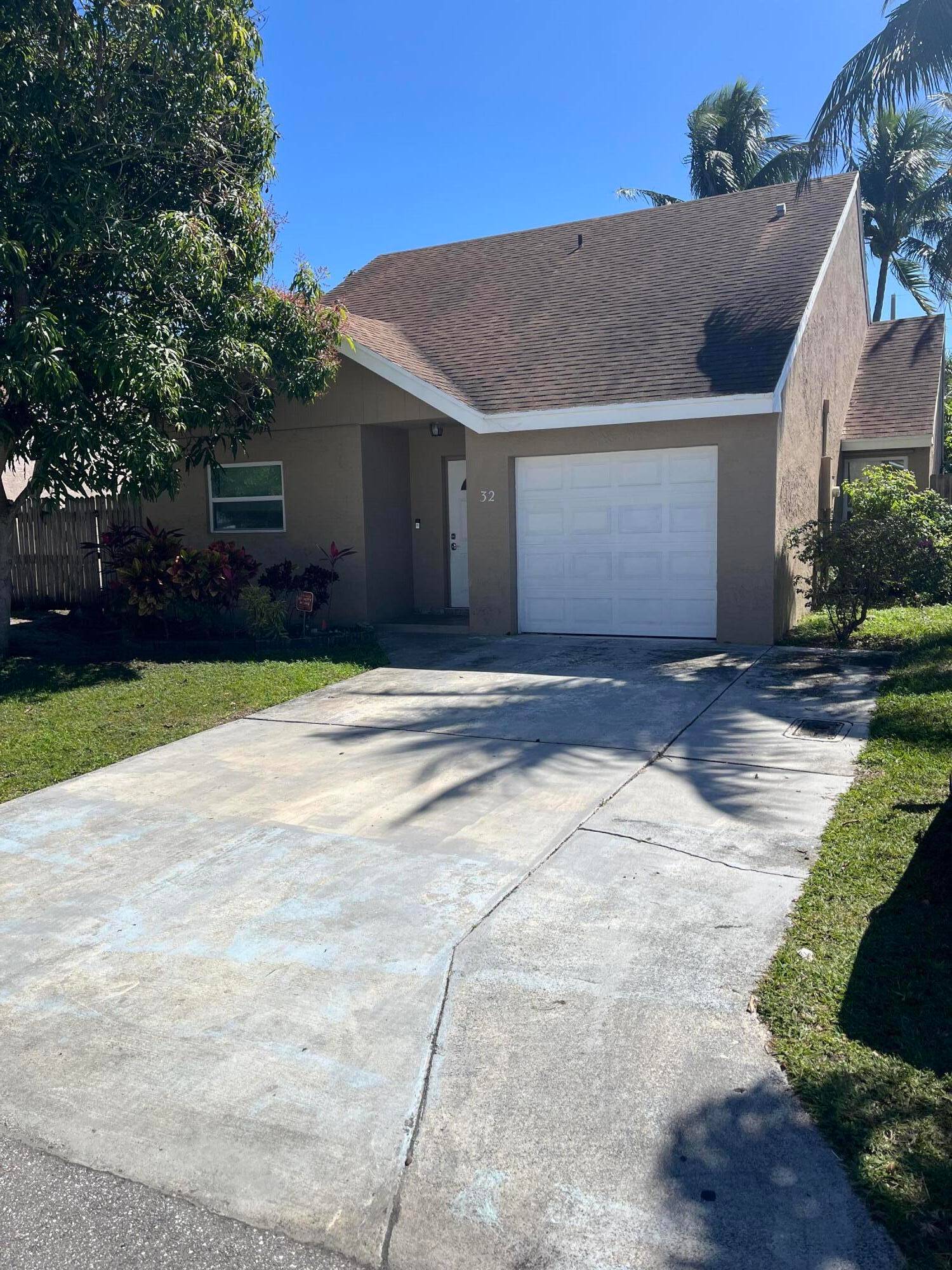 Beautiful home freshly remodeled, new impact windows, This is a wonderful opportunity to own in an area that is close to the beach, major roads, schools and shopping Centers.