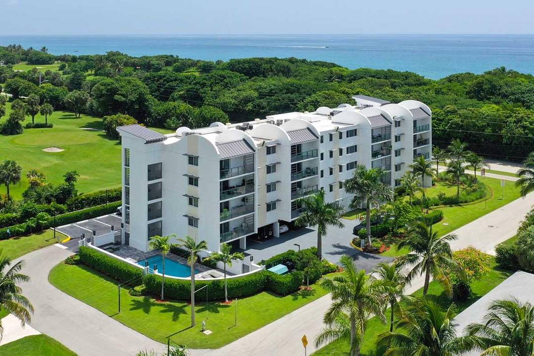 601 N Ocean Boulevard Apartment Palm Beach