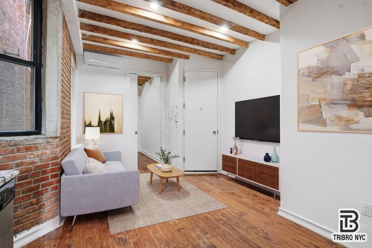 Beautiful 2BD 1BA in the heart of the Lower East Side at 51 Monroe Street.