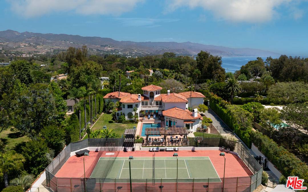 28820 Grayfox St 8BR Malibu La