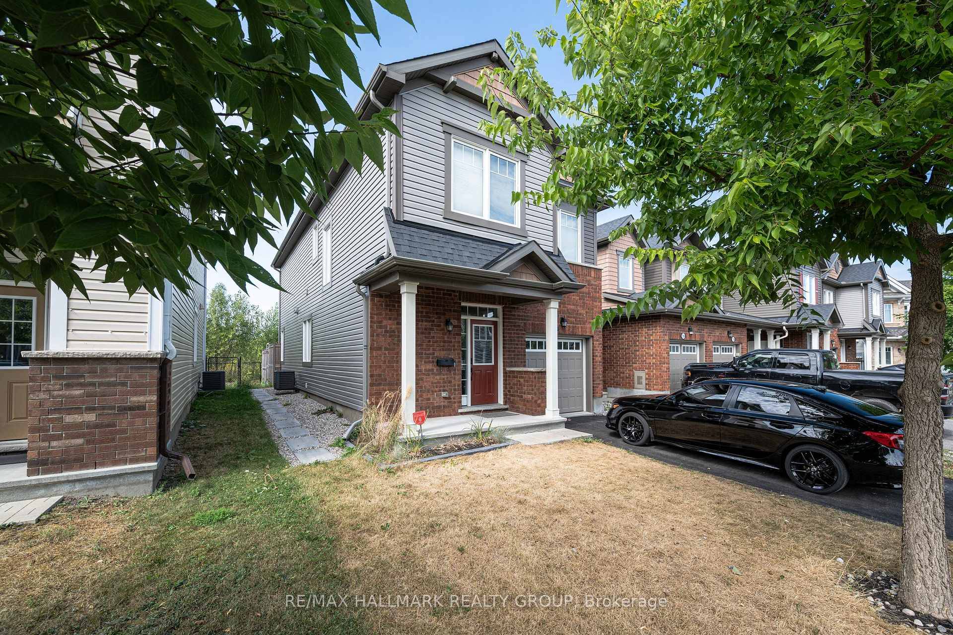 Welcome to 738 Mayfly Cres !
