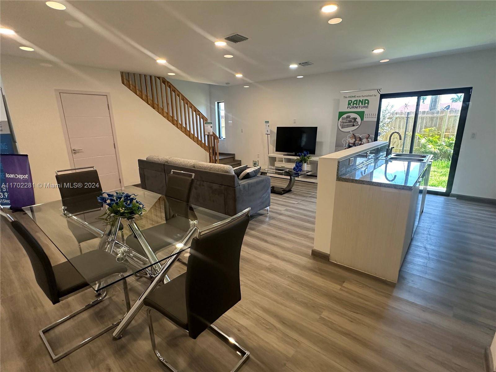 NEW CONSTRUCTION LAST UNIT OF 23 UNITS PROJECT, BLOWOUT SALE FOR THE END OF YEARS AND XMAS !
